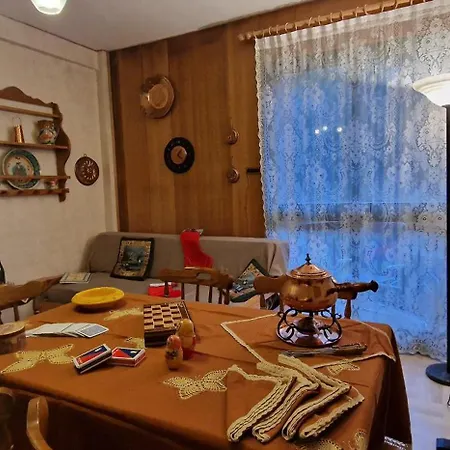 Rifugio Dei Pini רוקרזו